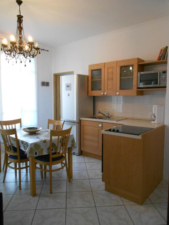 Apartment Beau 3 Pieces Proche Centre *